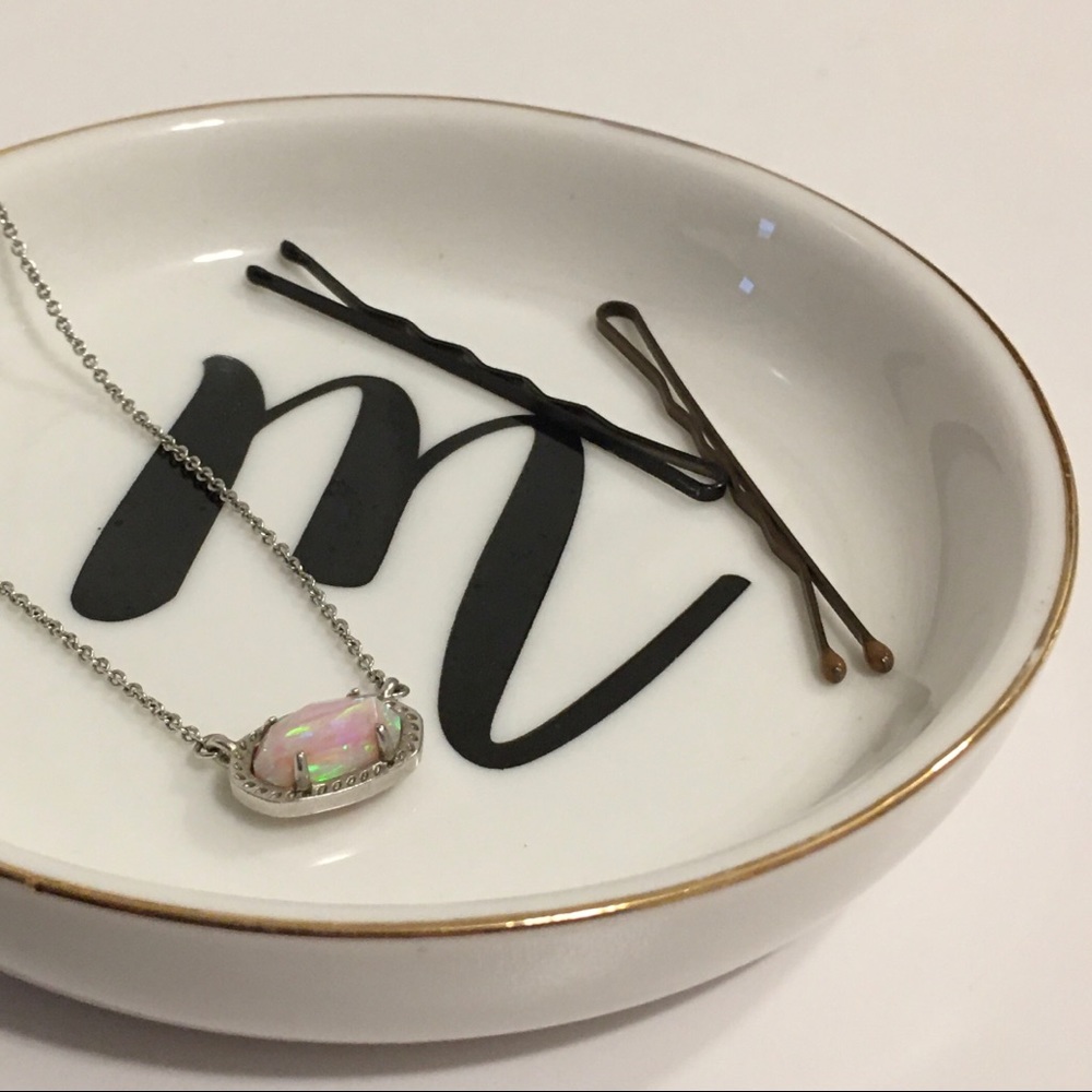 Initial M Ring Dish